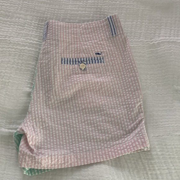 Vineyard Vines. Seersucker Striped Shorts with Blue striped waistband. - Picture 4 of 4